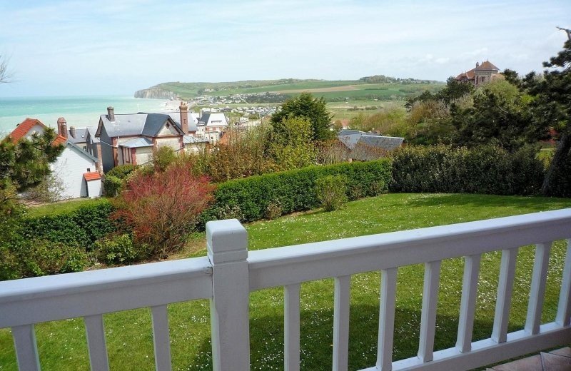 73449 f76048uitzvanafbalkon