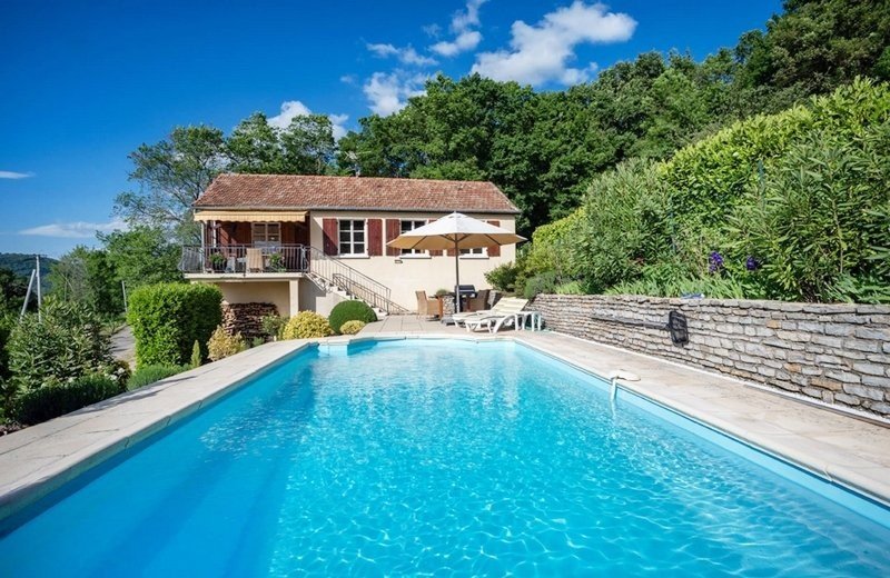 73503 F07.004 18 House