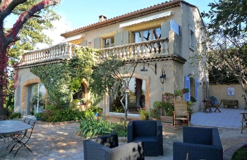 74425 f84028huis2
