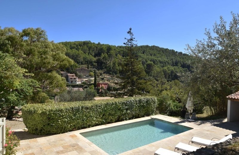 F83.270 - Rebouillon