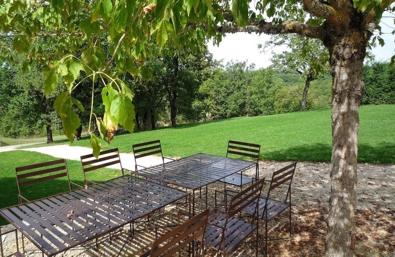 75711 f24122terrasenterrein