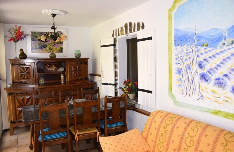 75717 myosotis salon2 1