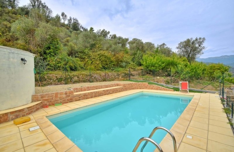 76106 i37014zwembad2