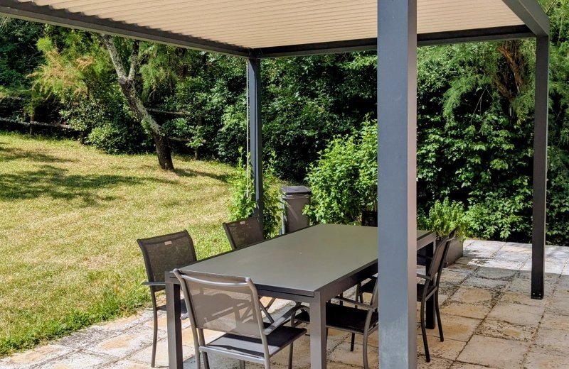 76917 F83.421 4 Pergola cote sud