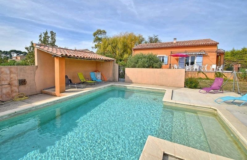 76989 f84296huisenzwemb1