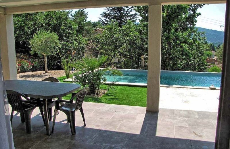 77060 f83436terrasenzwemb