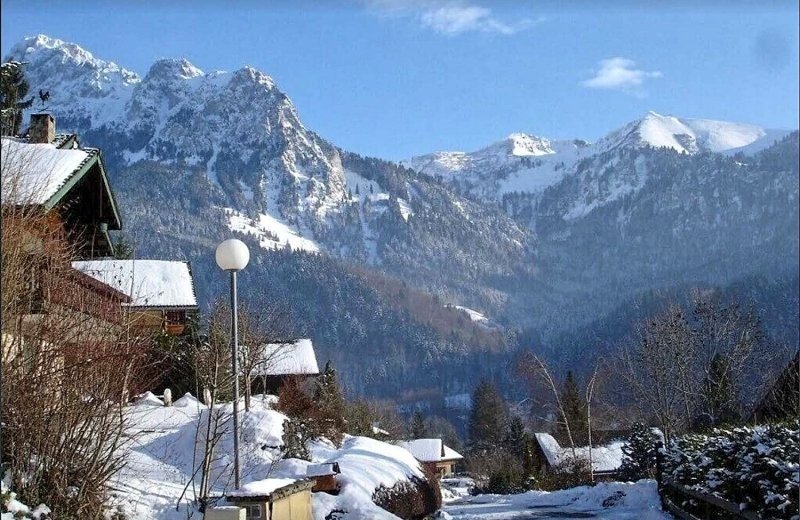 77165 f74025straatchalet