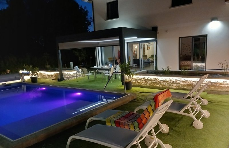 81810 F33.121 1 20250704 224344