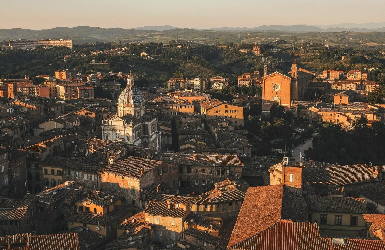 De eeuwenouwde stad Siena