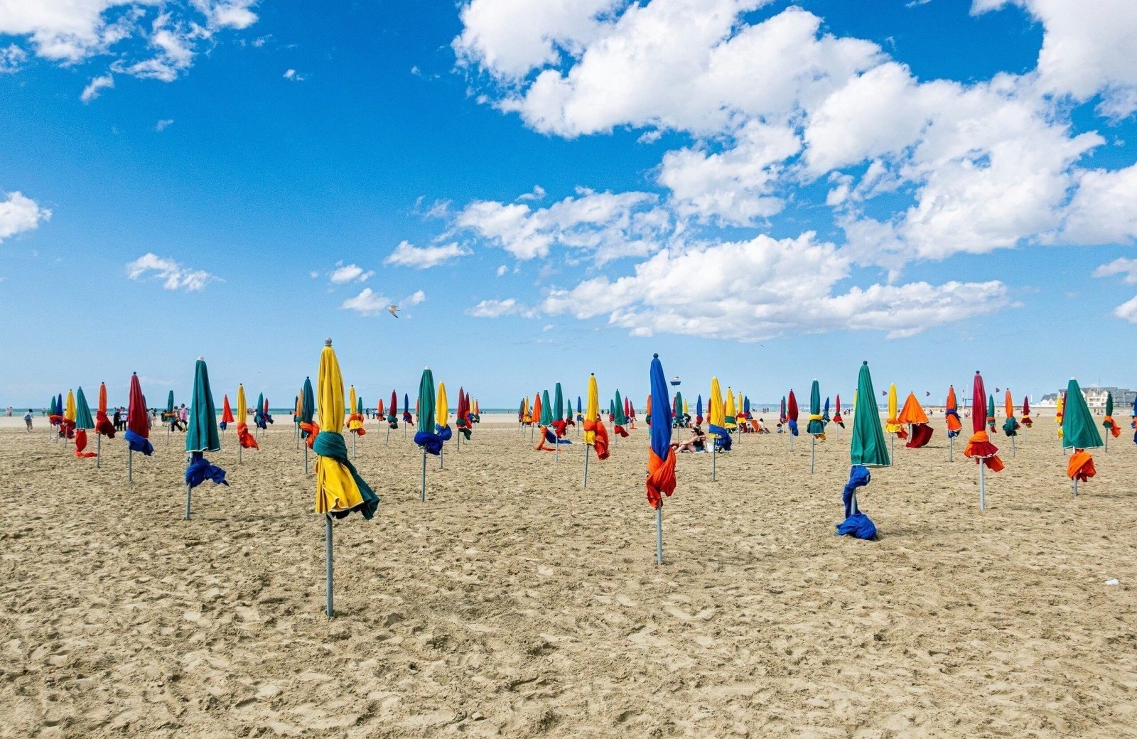 De bloemenkust Côte Fleurie in Normandië